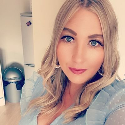 Profile Picture of Natalie Griffiths (@Nataliegriffy) on Twitter