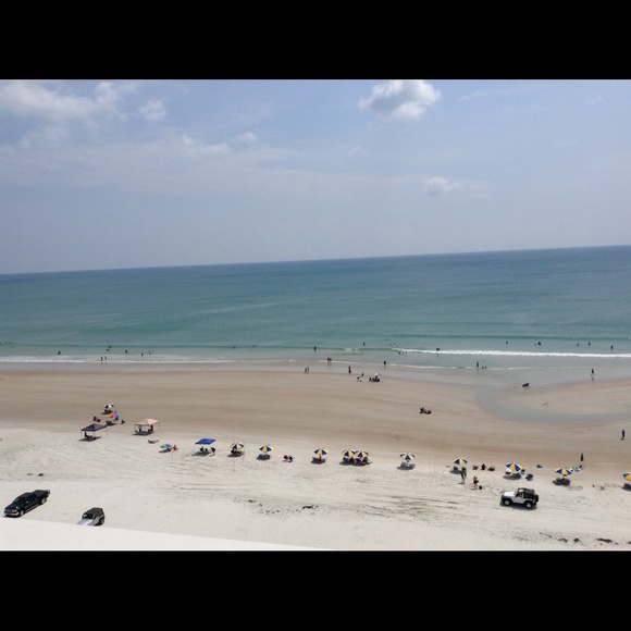 Profile Picture of Alexa Lung (@alexxaa12345) on Poshmark