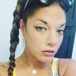 Profile Picture of Jessica Shoemaker (@jayshoes) on Instagram