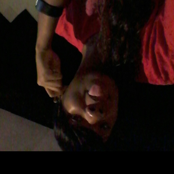 Profile Picture of Kyasha Brown (@kyashaf1) on Poshmark