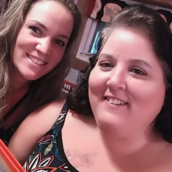 Profile Picture of Laura Campagnone (@lauracampagnone) on Poshmark