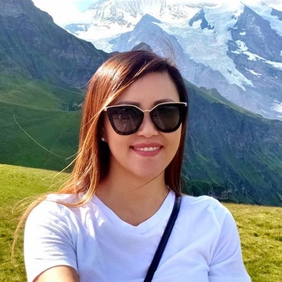 Profile Picture of Jehanne Baraquil (@jbaraquil) on Poshmark