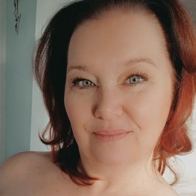 Profile Picture of Tara Davison (@TD_1969) on Twitter