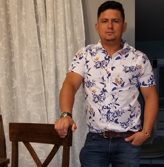 Profile Picture of Jahison Lazaro lazaro (@jalala84) on Poshmark