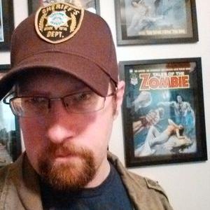 Profile Picture of Bryan Shultz (@dawgwood13) on Twitter