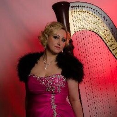 Profile Picture of Fiona Isabelle McGee (@FionaMcGee) on Twitter