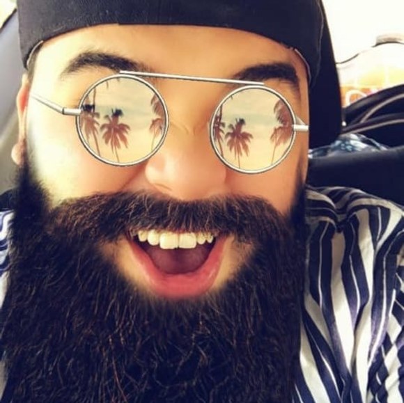 Profile Picture of Jacob Paneto (@jacobpaneto) on Poshmark