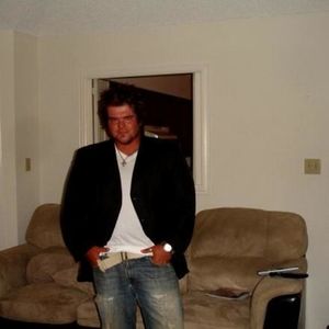 Profile Picture of Aaron Wimberly (@aaronfiji) on Myspace