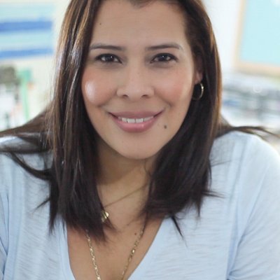 Profile Picture of Monica Herrera (@MonicaJHerrera) on Twitter