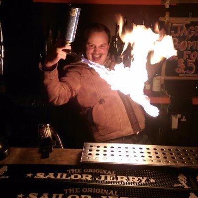 Profile Picture of Alexander Cronin (@BudLightYear77) on Twitter