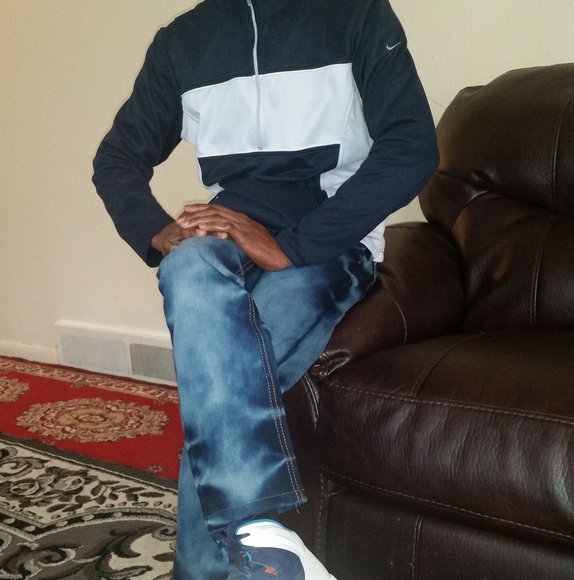 Profile Picture of Shamsudeen Fusheini iddisah (@shammuna33) on Poshmark