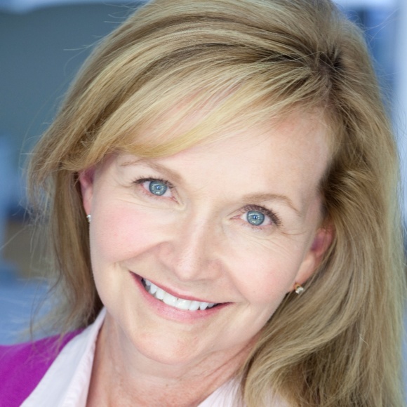 Profile Picture of Nancy Barker (@maurice6) on Poshmark