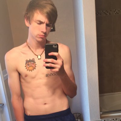 Profile Picture of Blake McPherson (@BlakeMcPherso20) on Twitter