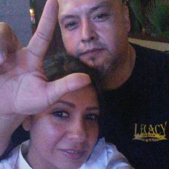 Profile Picture of Lupe Deanda (@legacy1977) on Poshmark