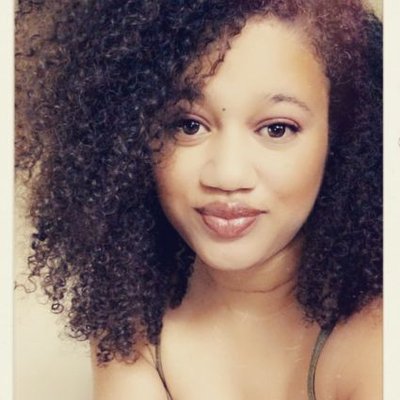 Profile Picture of Desiree Clinton Hayes (@DesireeClinton3) on Twitter