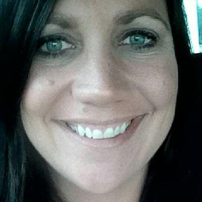 Profile Picture of Jodi Nickell (@jodi6169) on Twitter