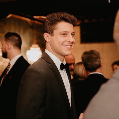 Profile Picture of Joe Estrada (@J_Estrada1) on Twitter