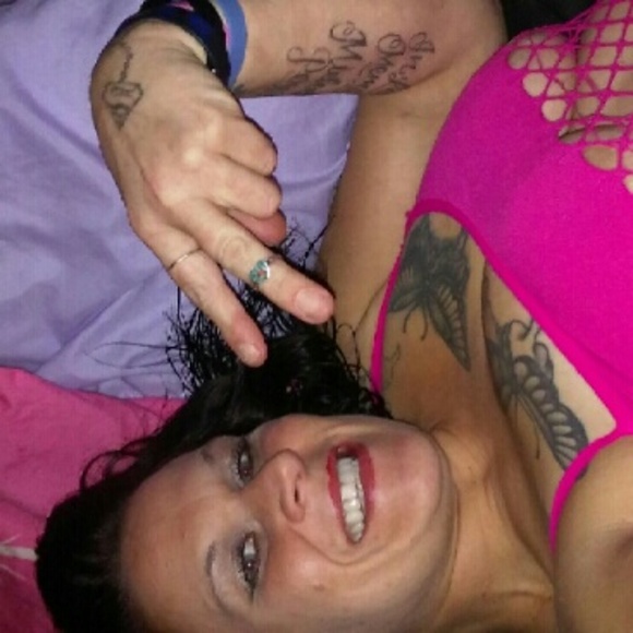 Profile Picture of Sasha Marshall (@sashaplay) on Poshmark