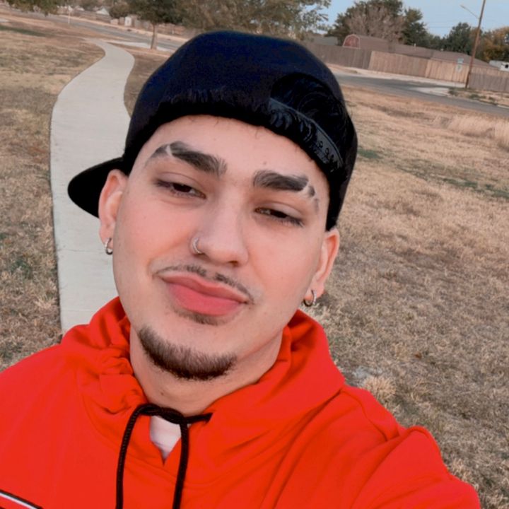 Profile Picture of David Garcia🫀 (@davidgarciahn) on Tiktok