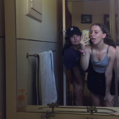 Profile Picture of Olivia Hayman (@oliviaH1708) on Twitter