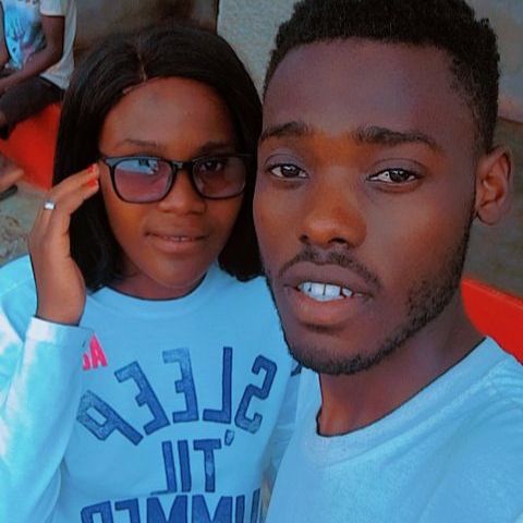 Profile Picture of user6047946052611 (@alicelungu3) on Tiktok