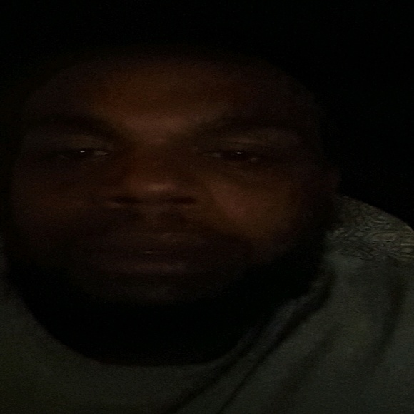 Profile Picture of Kyle Winston (@kwinston718) on Poshmark