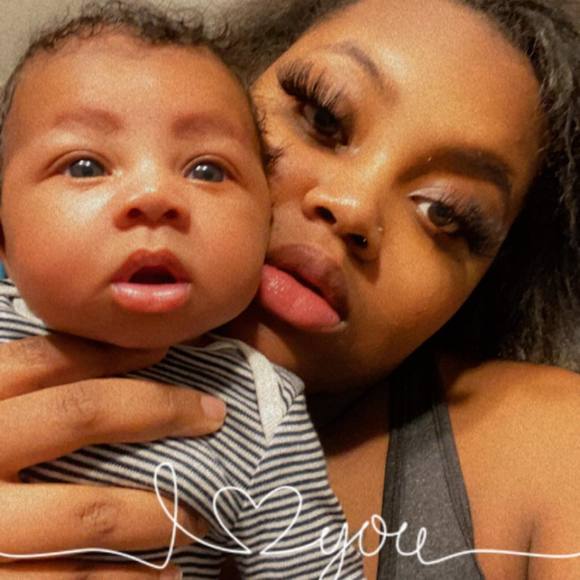 Profile Picture of Imani Trahan (@imanitrahan) on Poshmark