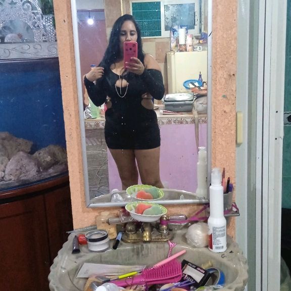 Profile Picture of esmooregenesis (@esmooregenesis) on Tiktok
