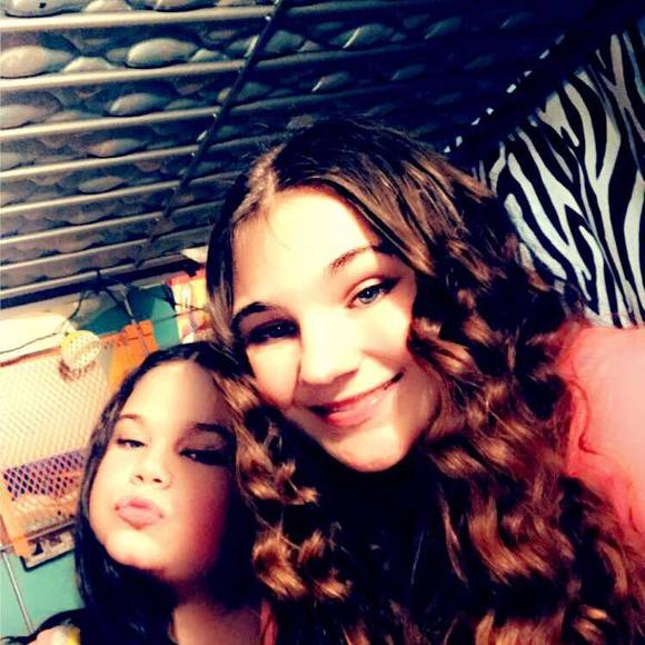 Shawna Dowdy - Poshmark Profile Picture of Shawna Dowdy (@slayy23) on Poshmark