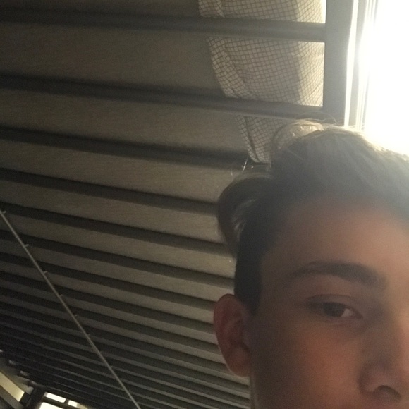 Profile Picture of David Whittingham (@davidwhitt) on Poshmark