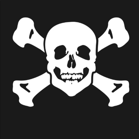 Profile Picture of Jeffrey Collins (@jeffreycolli944) on Poshmark