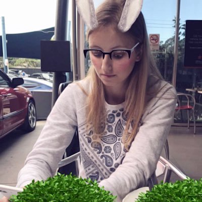 Profile Picture of Bianca Slater (@bebbles) on Twitter