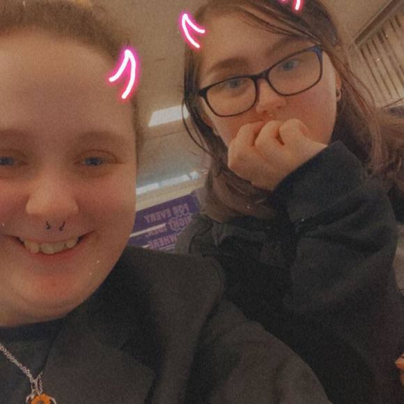 Profile Picture of Ash Baish (@abaish05) on Poshmark