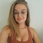 Profile Picture of Alexia Antoniazzi (@alexia.antoniazzi) on Instagram