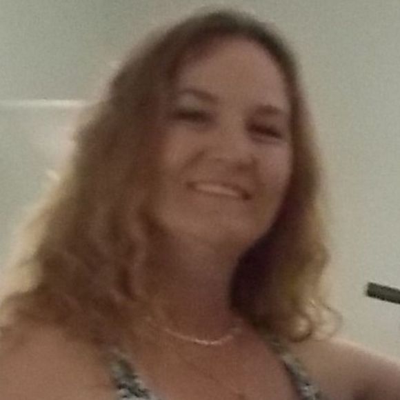 Profile Picture of Chantel Dunlap (@cdunlap2) on Poshmark