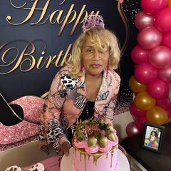 Profile Picture of Sunshine (@tamaralburton) on Tiktok