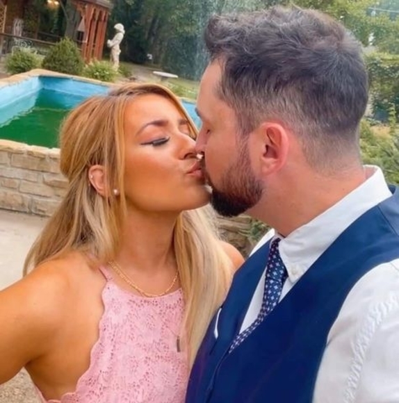 Profile Picture of Bryan Eddy (@bryan_eddy) on Poshmark