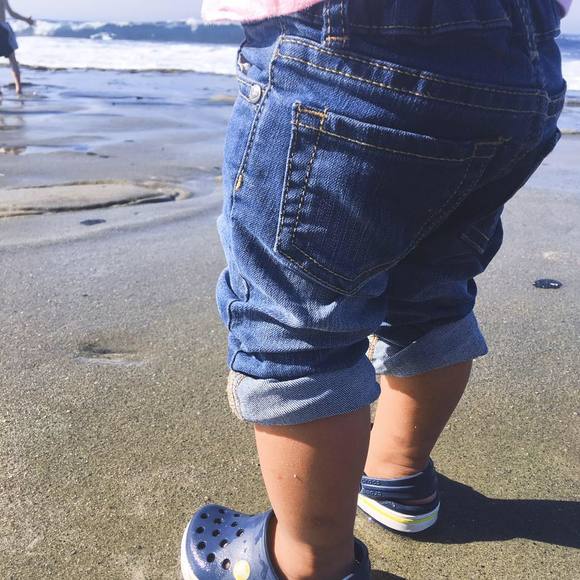 Profile Picture of Thư Huỳnh (@thuhuynh1411) on Poshmark