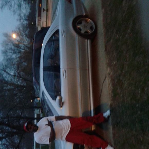 Profile Picture of Philip Hayes (@wphillio) on Poshmark