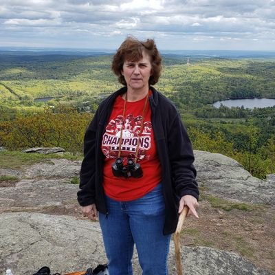 Profile Picture of Debbie Sheldon (@DebbieS26370450) on Twitter