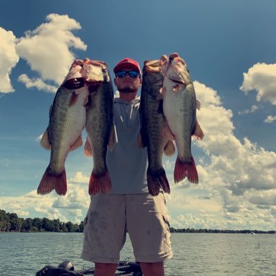 Profile Picture of Phillip Glenn (@PGBASSFISHING) on Twitter