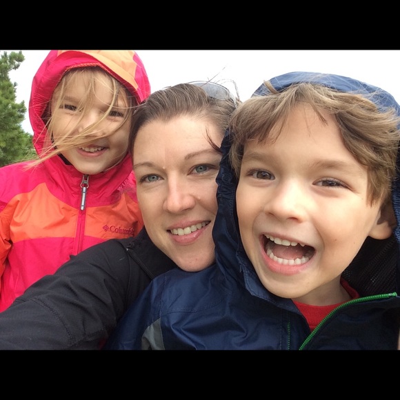 Profile Picture of Beth Pyell (@bpyell) on Poshmark