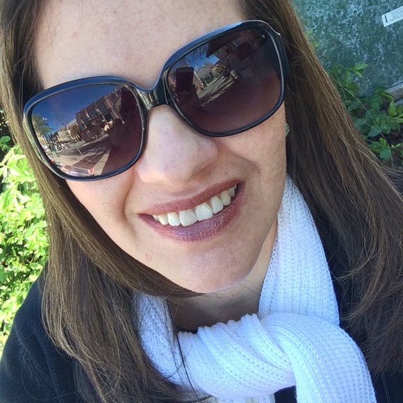 Profile Picture of Magda Gianini (@magdag38) on Poshmark