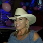 Profile Picture of laurie allen (@elvis_lover62) on Instagram