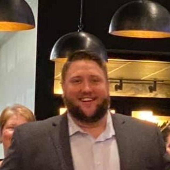 Profile Picture of Mike Bellian (@mbellian) on Poshmark