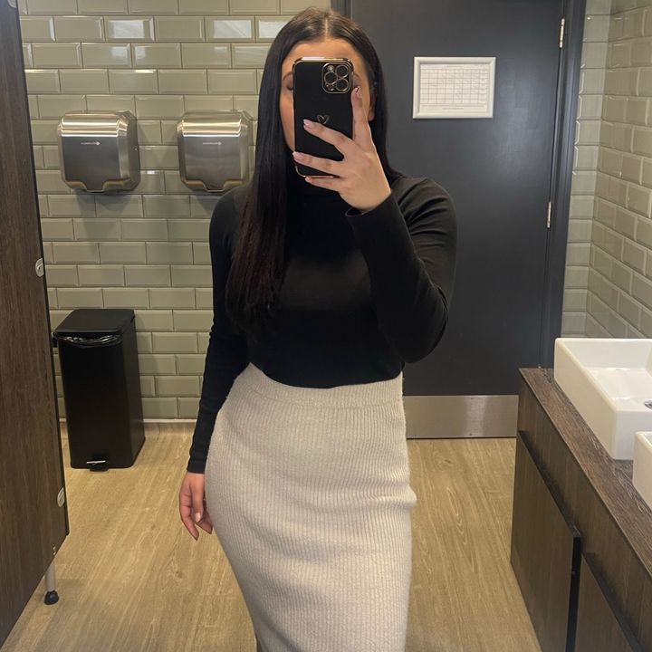 Profile Picture of Ellis Mains (@ellismains) on Tiktok