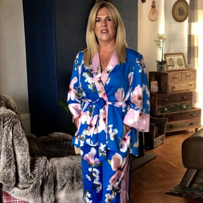 Profile Picture of Beverley Duff (@beverleyduff) on Twitter
