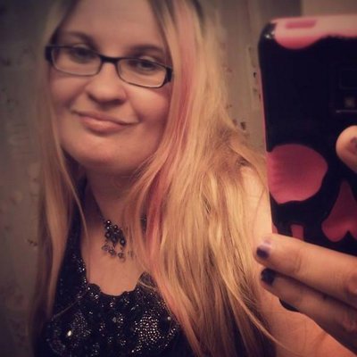 Profile Picture of Melissa Kowalski (@MelissaValentic) on Twitter