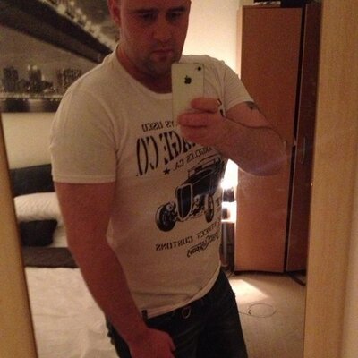 Profile Picture of Chris Parkhurst (@Chris_P85) on Twitter