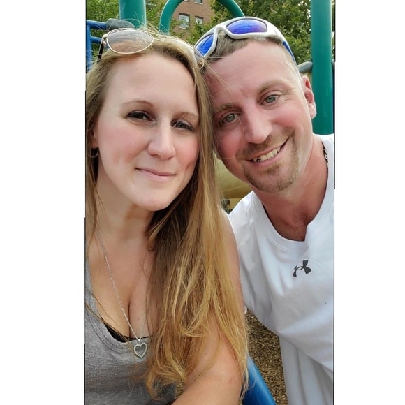 Profile Picture of Nicole Cecora (@nikki1029) on Poshmark